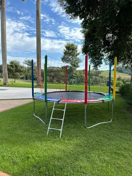 Foto do brinquedo Cama Elástica 2,44 m